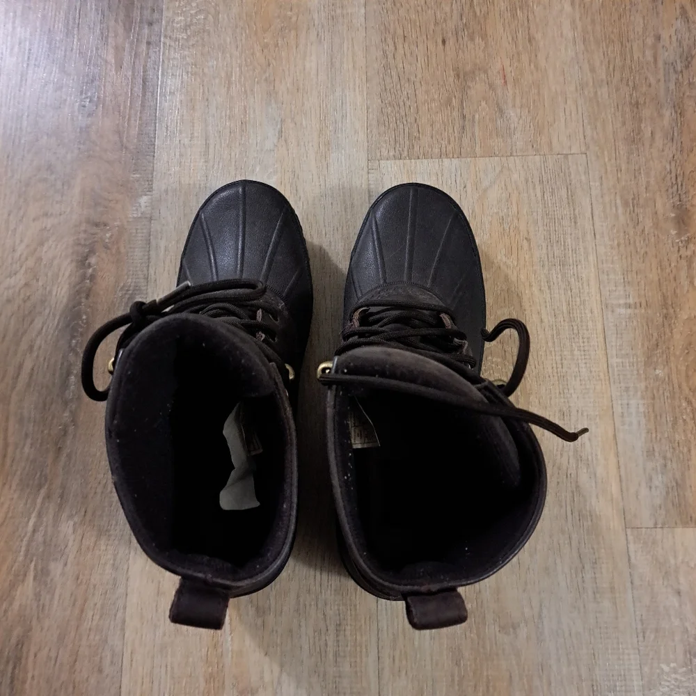 UGG stylish brown